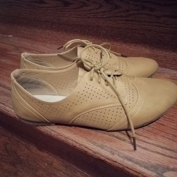 Leather Loafers - Picture 2 of 6